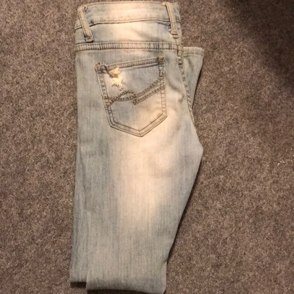 Women Jeans - Picture 3 of 3